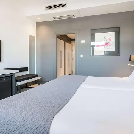 Hotel Ilunion 3*