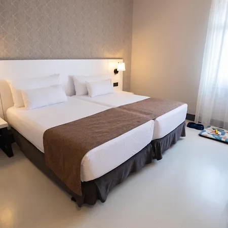 Hotel Ilunion 3*