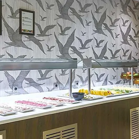 Hotel Ilunion Bilbao
