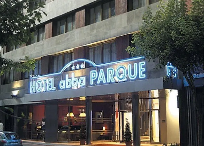 Ilunion Готель 3*