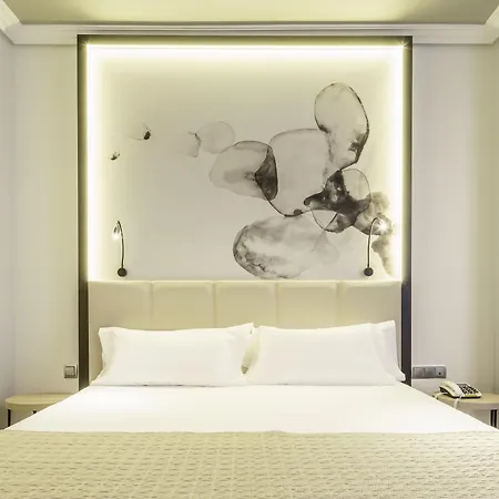 Ilunion Hotell 3*