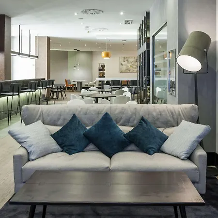 Ilunion Hotel 3*